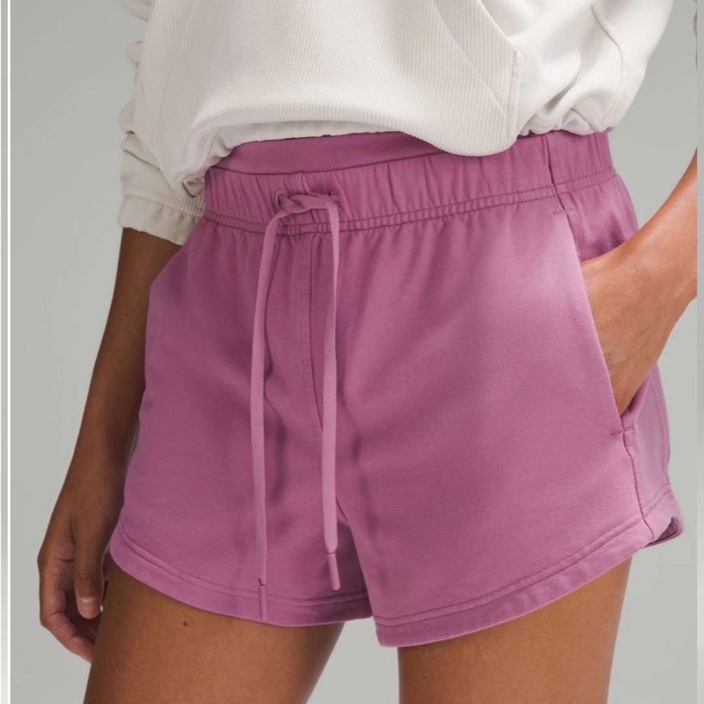 Lululemon Athletica  Inner Glow Hogh Rise size 6 Athletic Shorts
